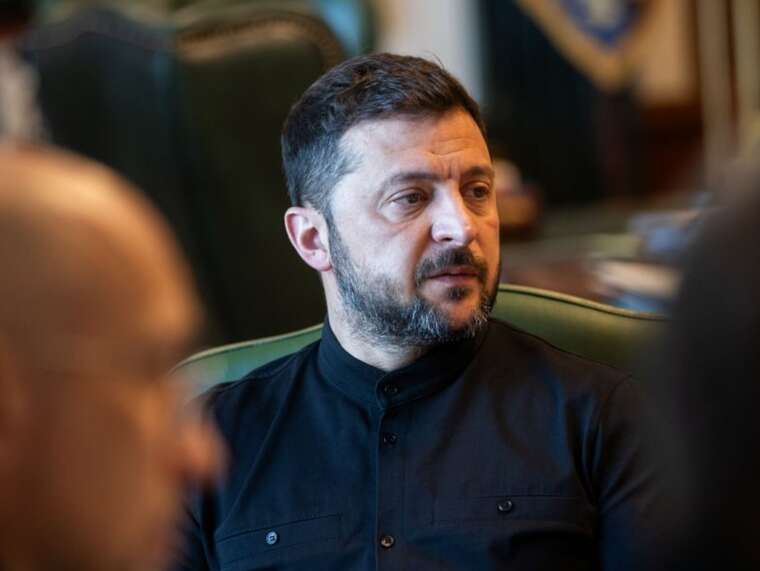 Zelenskyy canceled the reduction of NABUs powers after protests: "I respect the opinion of society"