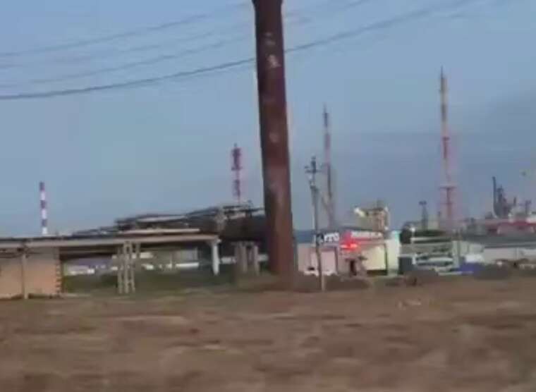 Масована атака дронів на Невинномиськ: уражено хімічне підприємство «Азот»