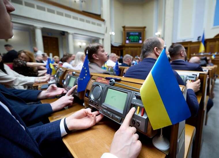 Верховна Рада розгляне повернення до незалежності НАБУ й САП через тиждень