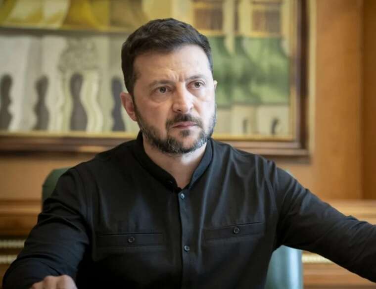 Zelenskyy approved the laws on the extension of martial law and mobilization until November 5