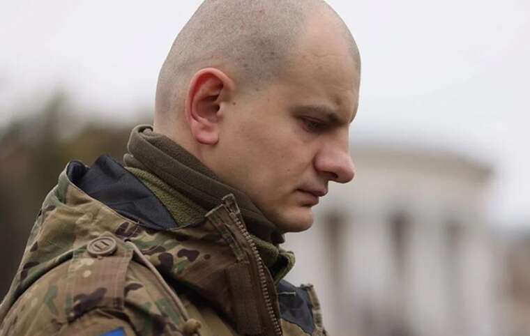 Karas made a statement about war and death: "Its an honor for a man"