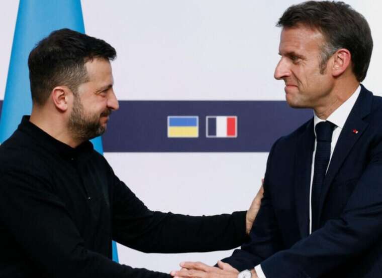 Зеленський запевнив Макрона у незалежності НАБУ після ухвалення нового законопроєкту