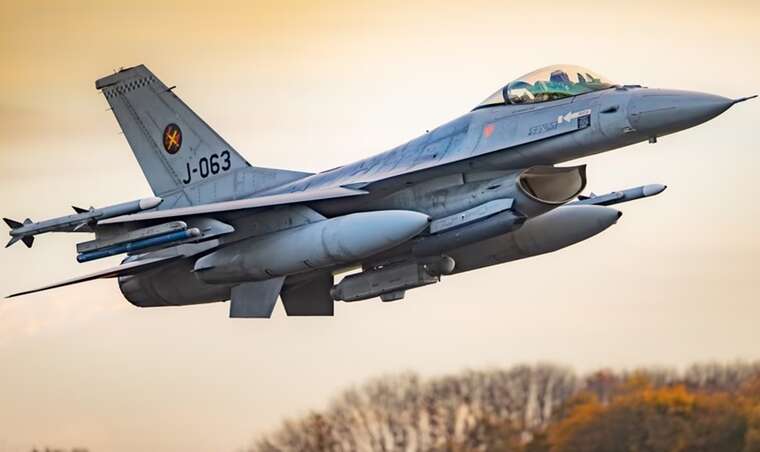 Польща вкотре піднімала винищувачі через ракетний удар РФ по Україні