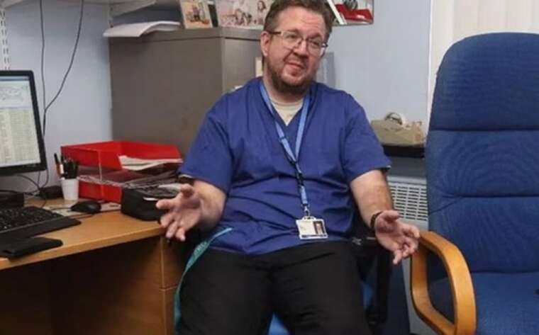 У Британії судитимуть лікаря, який ампутував власні ноги заради страхових виплат