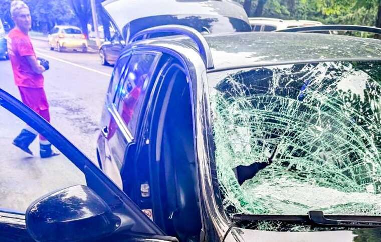 У Рівному внаслідок ДТП загинула жінка