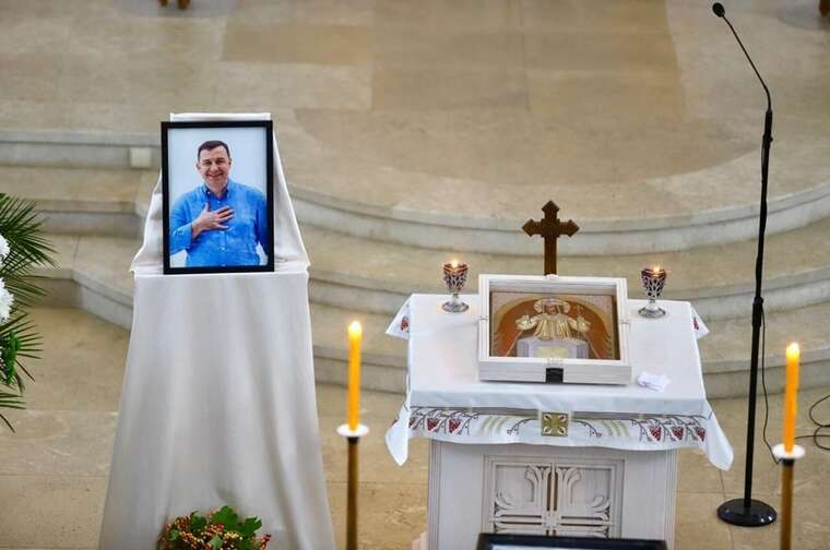 На Львівщині попрощалися з депутатом Ярославом Рущишиним, який загинув у ДТП