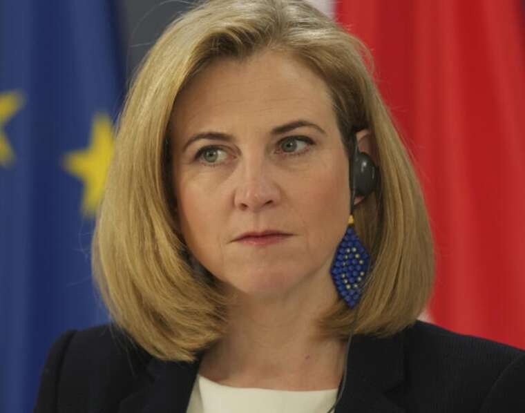 Австрійський посол подав у відставку через викриття його анонімного блогу з сексуальними фантазіями