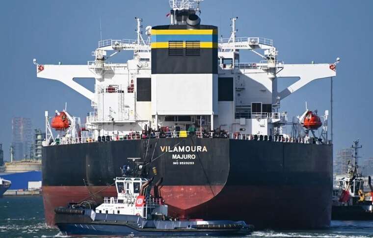 Bloomberg:        䳿