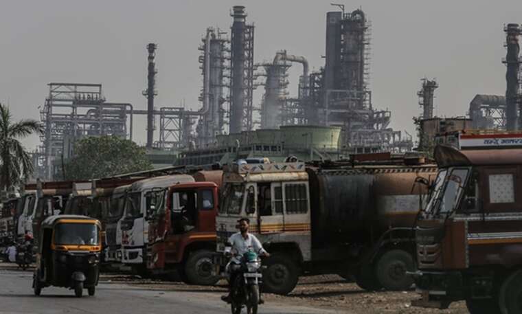 Reuters: Индия пока не отказывается от закупок российской нефти