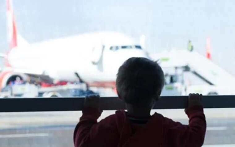 В Іспанії батьки залишили 10-річного сина в аеропорту, щоб поїхати на відпочинок