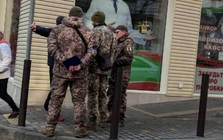 Военный омбудсмен Решетилова: ТЦК нужно убрать с улиц, задержание должна проводить полиция