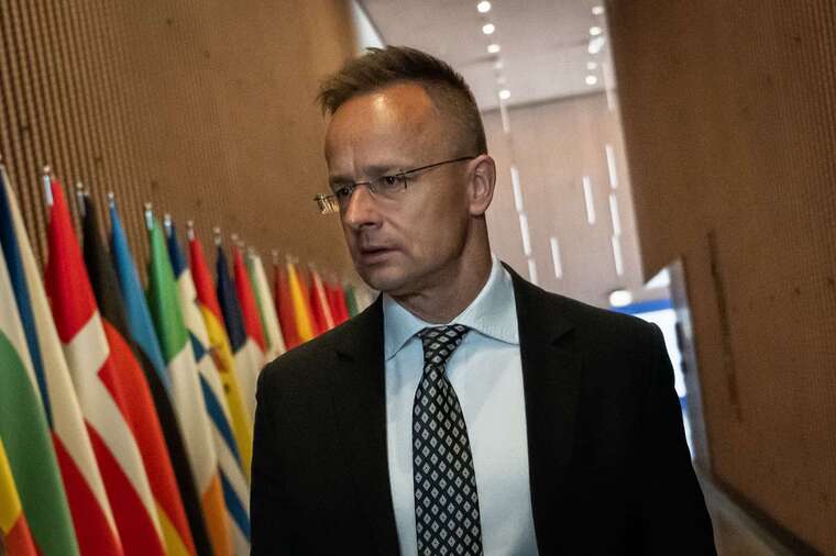 Сійярто заявив, що Україна нібито відмовляється розслідувати смерть угорця на Закарпатті