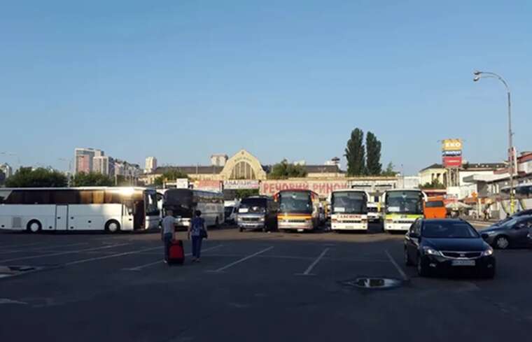 Компанія Мазепи призупинила реконструкцію автовокзалу у Києві