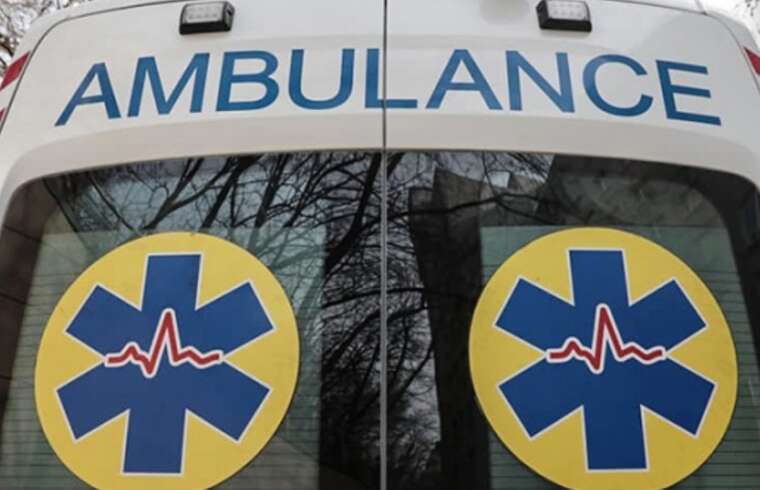 В Золочевской общине захватчики ударили дронами по агропредприятию