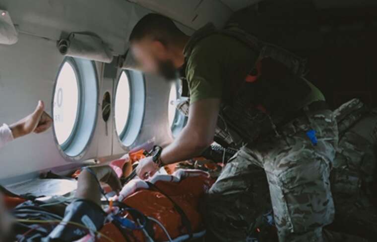 In the DIU of the MoD, they showed how combat medics carried out a mass evacuation of the wounded