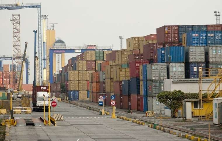 В Одесі викрили контрабанду 346 тонн дизпалива вартістю майже 500 тисяч доларів