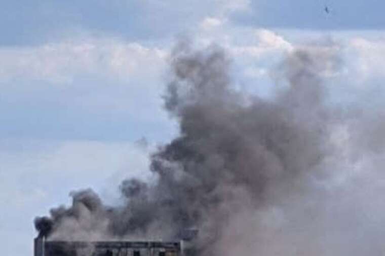 На півдні Франції виникла пожежа на заводі з виробництва хлору