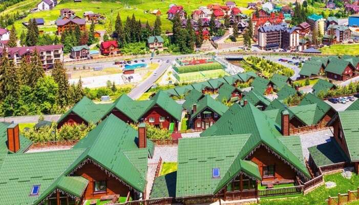 Турист розповів, що до Буковеля можна доїхати тільки з бронюванням або відстрочкою