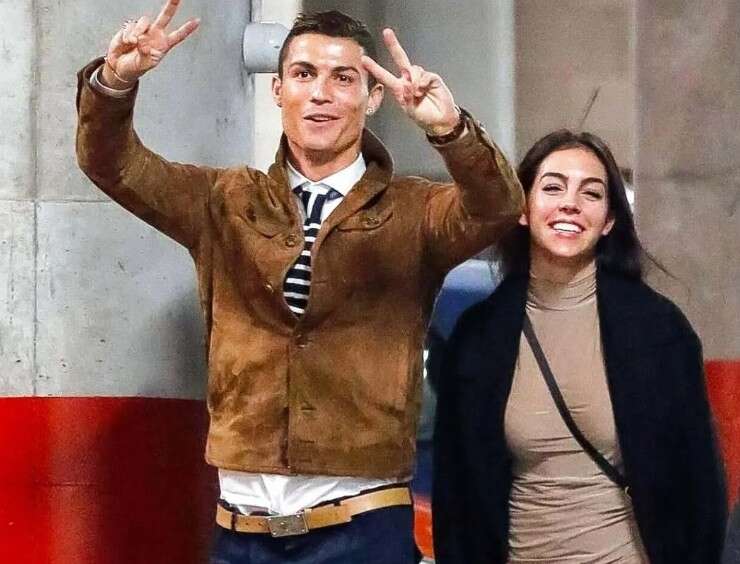 Легендарный нападающий Криштиану Роналду принял решение впервые жениться