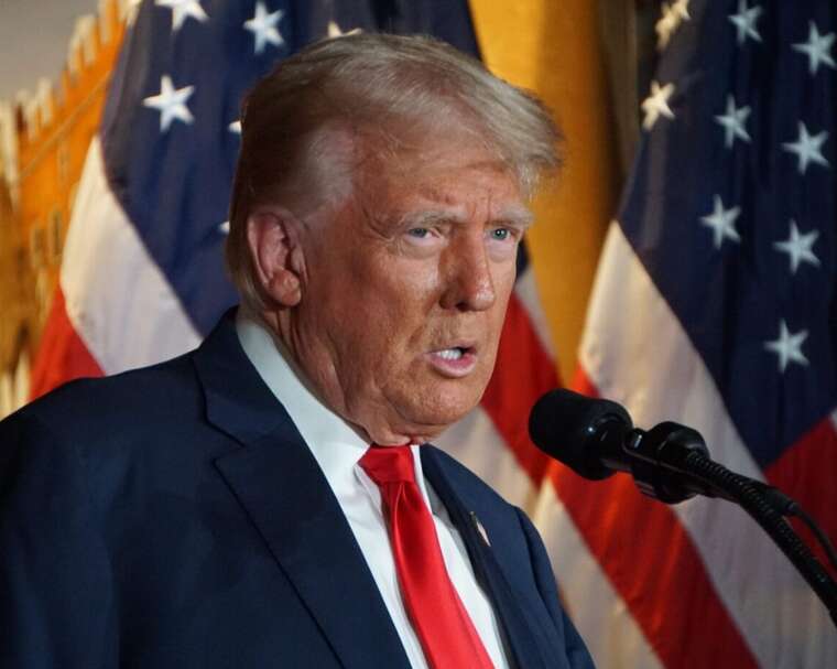 Трамп обвинил СМИ в искажении его встречи с Путиным