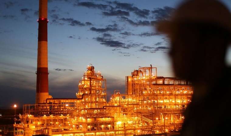 General Staff of the AFU: The Volgograd Refinery has been hit, and there are large fires at the plant