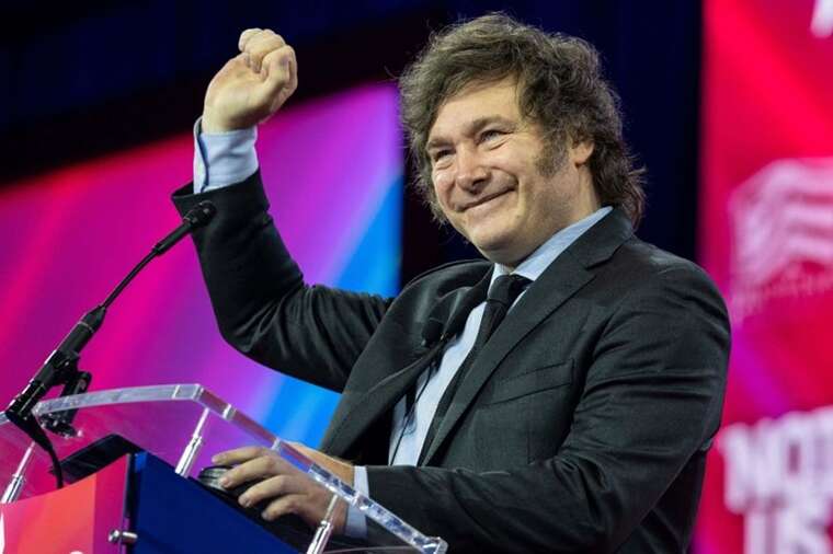 President of Argentina Milei is ready to assist Ukraine in achieving a just peace  Zelenskyy