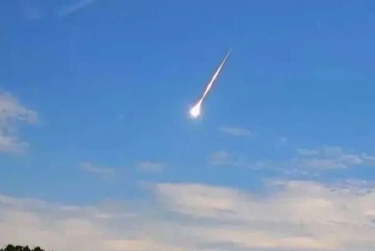 Над Київщиною та Рівненщиною зафіксували падіння метеорита