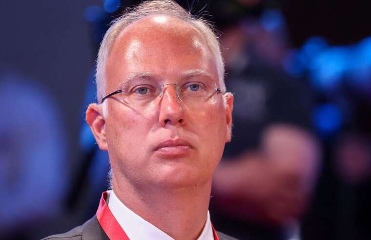 Спецпредставник Путіна Дмитрієв прибув на Аляску для участі в саміті зі США