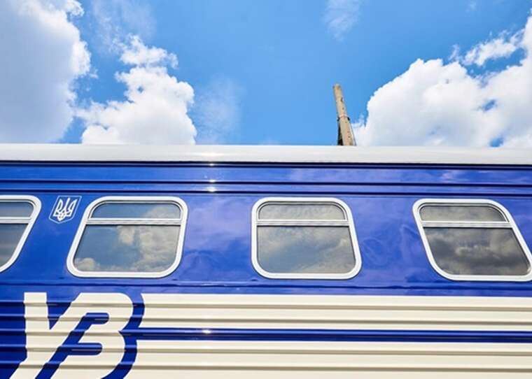 На Закарпатье с рельсов сошел поезд "Запорожье – Солотвино": причина – аномальная жара