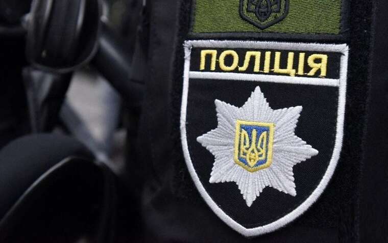 У центрі Києва поліція застосувала сльозогінний газ проти цивільних