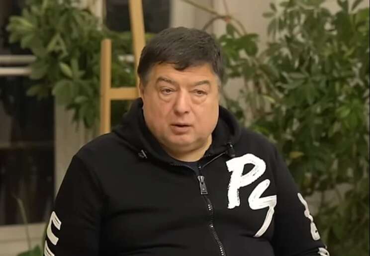 Суд визнав паспорти Тупицького дійсними і зняв усю відповідальність з ексголови КС