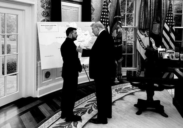 Білий дім опублікував фото Трампа та Зеленського біля карти під час переговорів