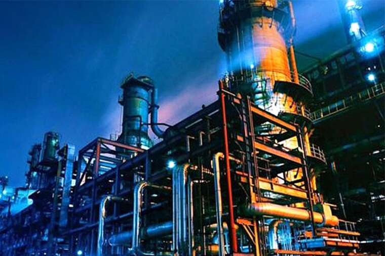 Новые санкции ЕС против российской нефти парализовали НПЗ Vadinar в Индии