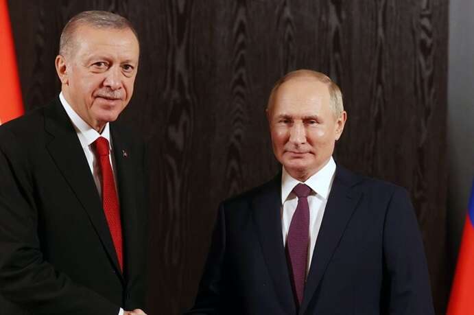 Путін обговорив з Ердоганом можливі переговори з Україною і зустріч з Трампом