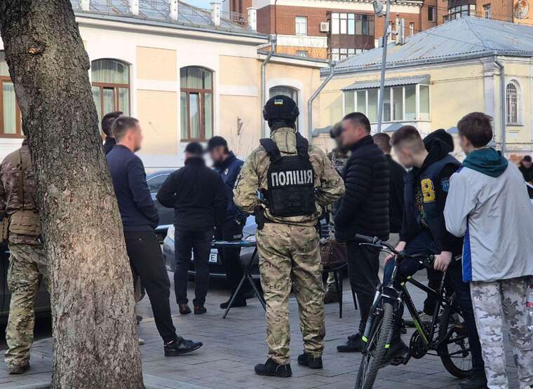 In Poltava, the MLES keeps detained men in a cage