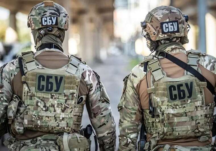 СБУ: Росія вербує українських підлітків для терактів