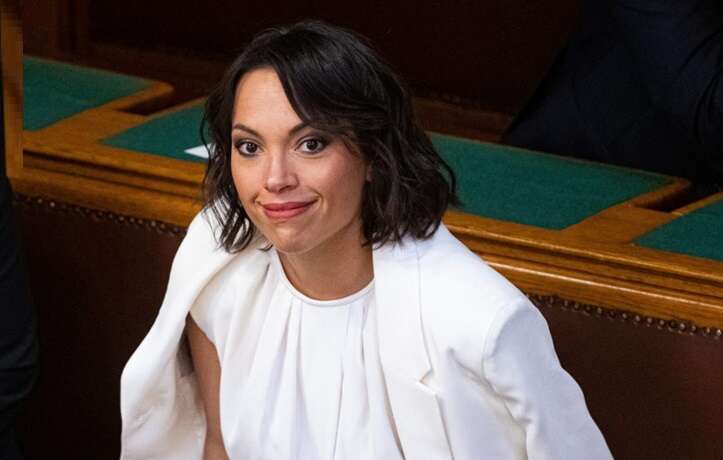 Дочь премьера Венгрии Рахель Орбан поехала в США для обучения