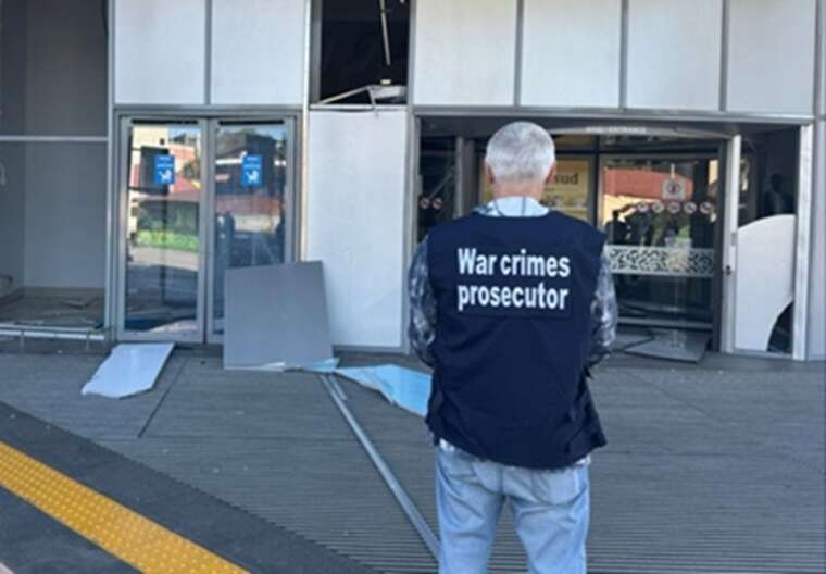 Нічна атака на Дніпро: опубліковано відео вибухів