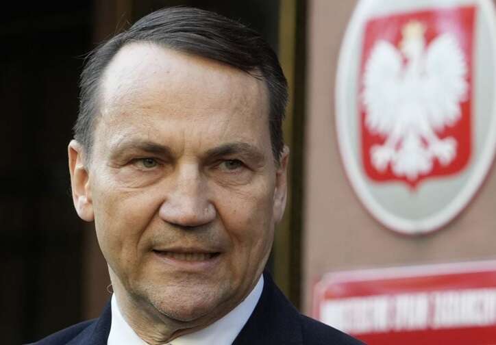 Польща повністю підтримує посилення санкцій проти Росії, — Сікорський