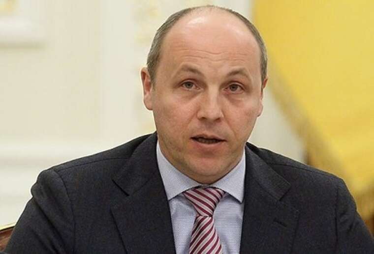 Голомша: Версія про замовне вбивство Парубія має право на існування, але потрібні докази