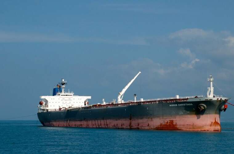 Сирия возобновила экспорт нефти впервые за многие годы после отмены санкций