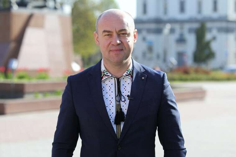 A classmate of Ternopil mayor Pylypchuk has become Nadals personal "wallet" and built a real estate empire