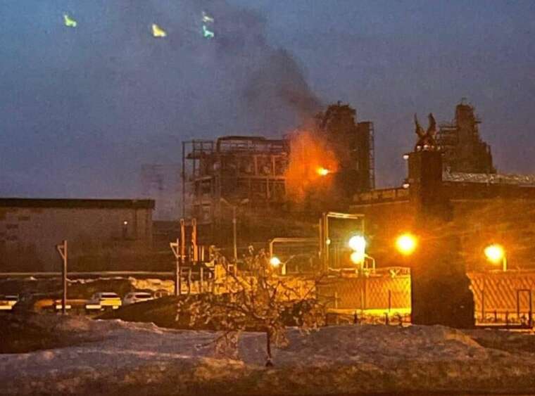 Дроны атаковали Ильский нефтеперерабатывающий завод в Краснодарском крае