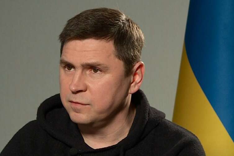 Подоляк: РФ ніколи добровільно не вийде з війни