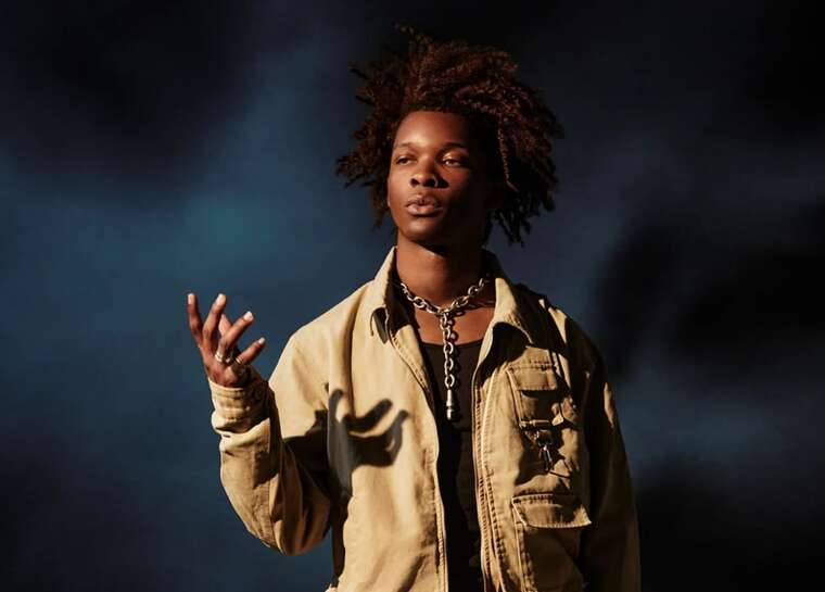 Поліція Лос-Анджелеса розслідує смерть невідомого у машині співака D4vd