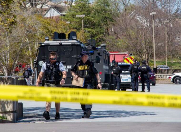 Стрілянина в школі в Колорадо: троє неповнолітніх отримали поранення