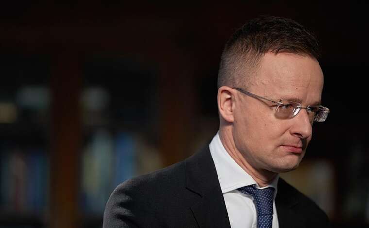 Сійярто: Відповідальність за погіршення відносин між Угорщиною та Україною лежить на Києві