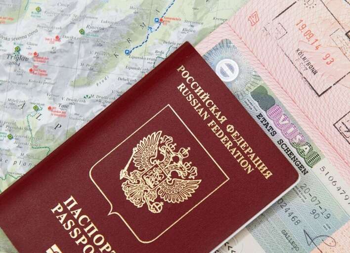 Німеччина планує посилити візовий режим для громадян Росії — Bild