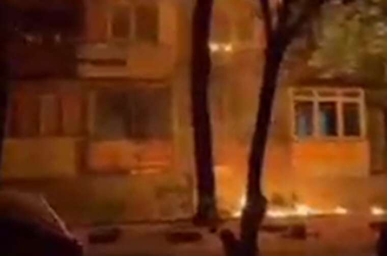 The occupiers launched a ballistic strike on Dnipro: a multi-story building is on fire