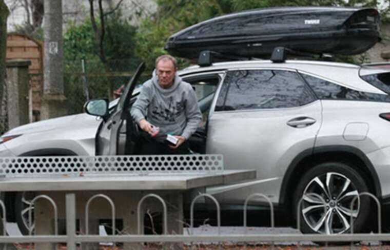 Суд висунув обвинувачення викрадачу автомобіля Дональда Туска: йому загрожує до 10 років в’язниці